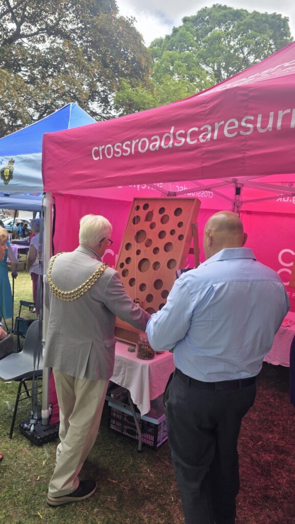 Banstead6mayor at the fair 1 040726
